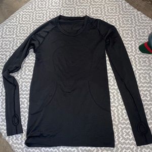 Lululemon Black Swiftly Tech Long Sleeve